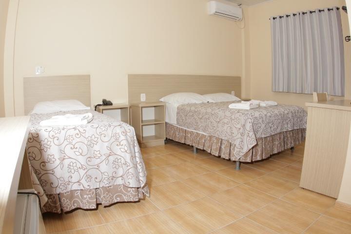 Hotel Turella 乌尼昂-达维多利亚 外观 照片